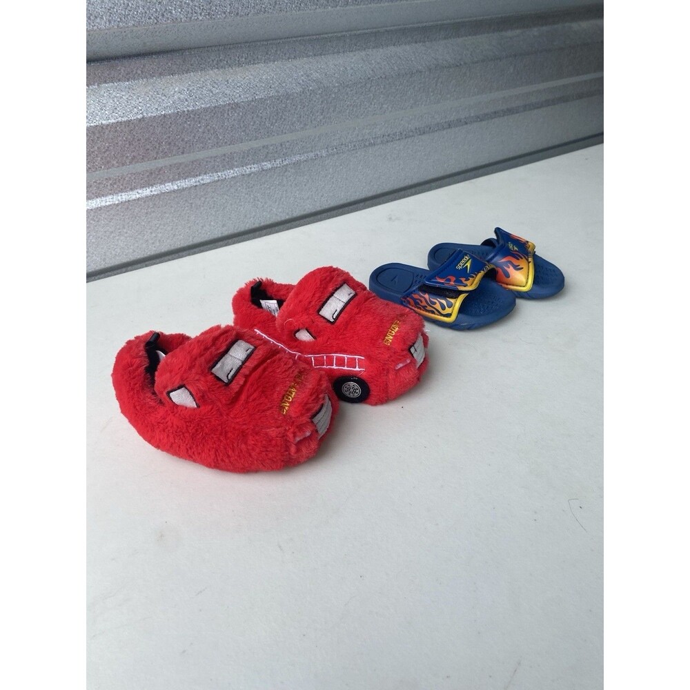 Boys Size 5/6 Shoes Lot Carters Plush Firetruck Slippers & Speedo Flame Slides